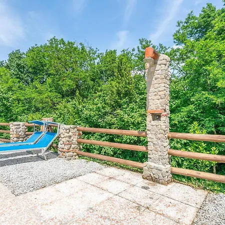 Alloro 3 Apartament